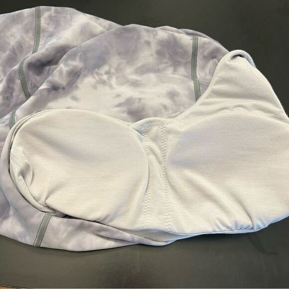 Lululemon Cold Shoulder Yoga Tank Diamond Dye Stargaze Pitch Grey 6 - Picture 8 of 9